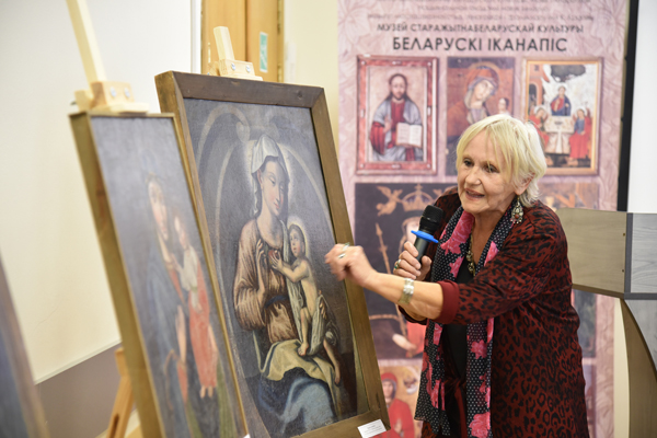 
Нязгаснае святло матчынай любові. Імпрэза да Дня маці