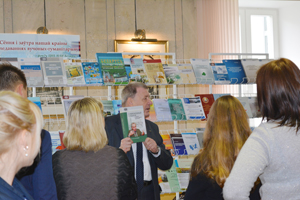 Выставка в рамках круглого стола «Ад вытокаў дзяржаўнасці да ІТ-краіны»