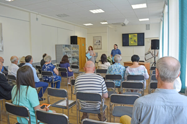 Выстава “Нас разлучыў няўмольны лёс…”, прысвечаная Юрыю Міцкевічу