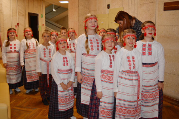 Выставка «Уз’яднанне беларускага народа ў адзіную дзяржаву»