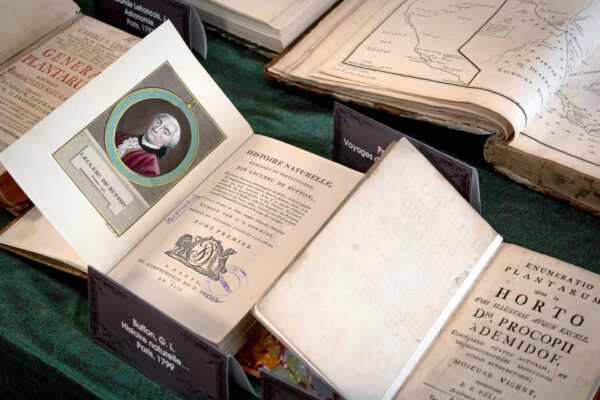 Выставка «100 гадоў беларускай акадэмічнай навукі»