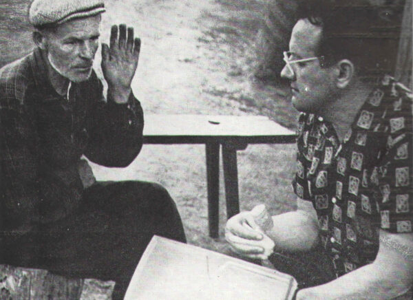 Над сабою ўзняцца. Алесь Адамовіч (1927–1994)