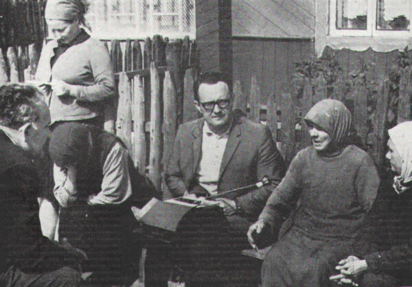 Над сабою ўзняцца. Алесь Адамовіч (1927–1994)