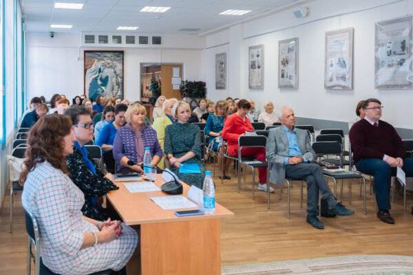Дыялогавая пляцоўка «Беларускія пісьменнікі – дзецям»
