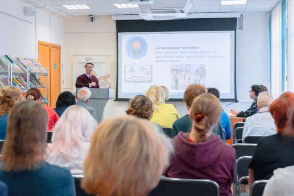 Дыялогавая пляцоўка «Беларускія пісьменнікі – дзецям»