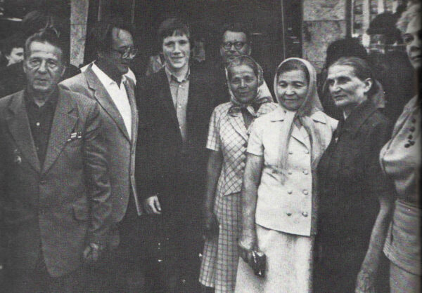 Над сабою ўзняцца. Алесь Адамовіч (1927–1994)