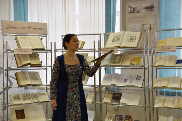 Нязгаснае святло матчынай любові. Імпрэза да Дня маці