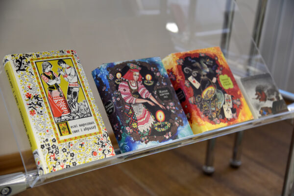 Нязгаснае святло матчынай любові. Імпрэза да Дня маці