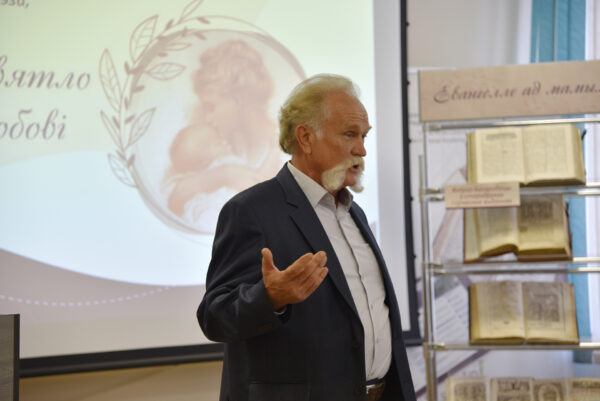 Нязгаснае святло матчынай любові. Імпрэза да Дня маці