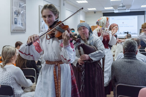 Навукова-практычны семінар “Калядныя цуды: легенды и казкі”