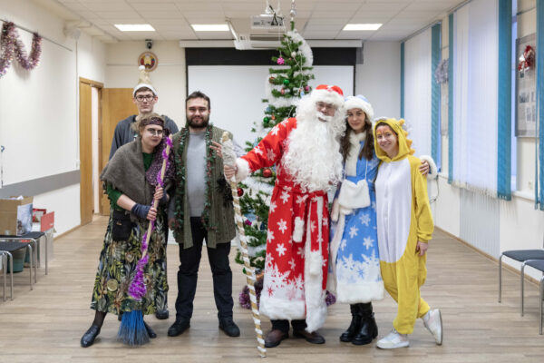 Традиционный новогодний утренник для детей