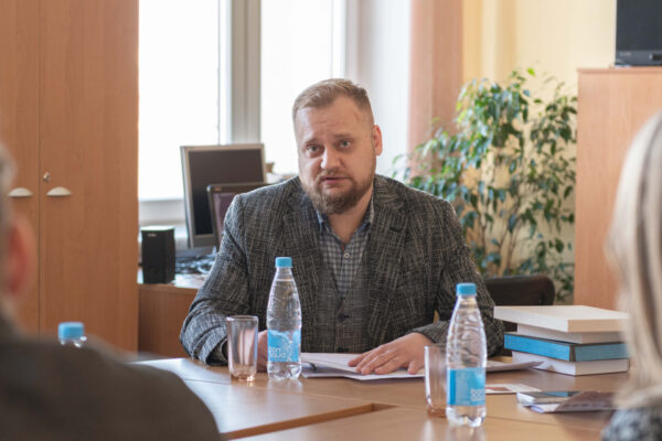 Круглый стол «Становление политико-правовой системы Беларуси»