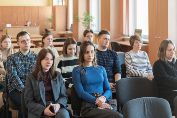 Круглый стол «Становление политико-правовой системы Беларуси»