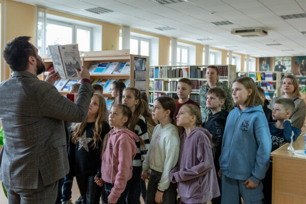На каникулах – в библиотеку!