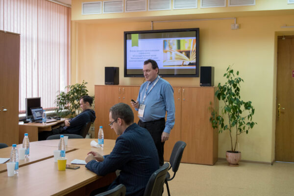 Генеалогія і сямейная гісторыя Беларусі : пытанні тэорыі і практыкі камплектавання, даследавання і выкарыстання архіваў асабістага паходжання