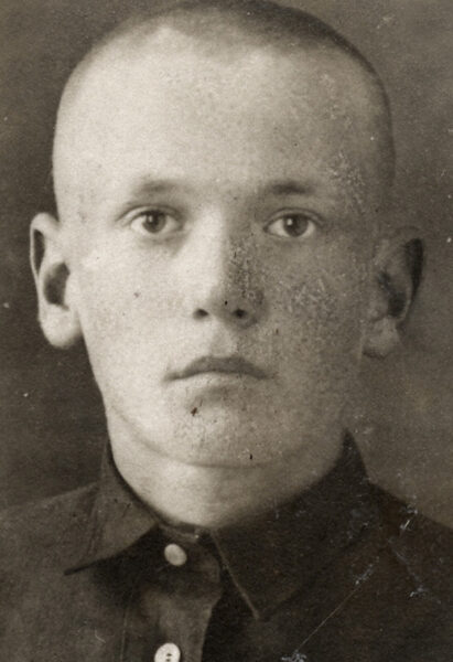 А Каратай (М. Лужанин). 1924 г.