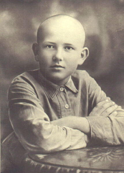А. Велюгин. 1933 г.