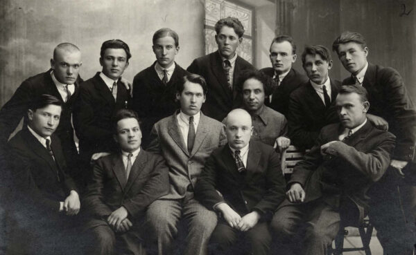 Члены литературного объединения «Узвышша». 1928 г.