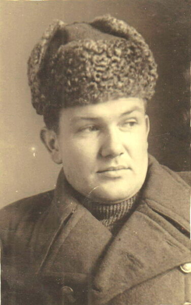А. Велюгин. 1946 г.