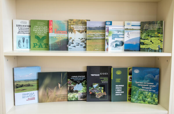 Выставка «К 75-летию члена-корреспондента В.П. Семенченко»