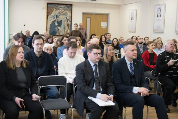 Презентация «Книги, пережившие века: книжная коллекция Радзивиллов в фонде ЦНБ НАН Беларуси»