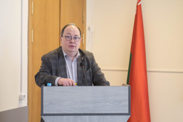 Круглый стол «Личные архивы в фондах библиотек: проблемы изучения»