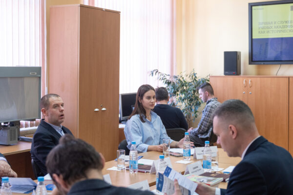 Круглый стол «Личные архивы в фондах библиотек: проблемы изучения»