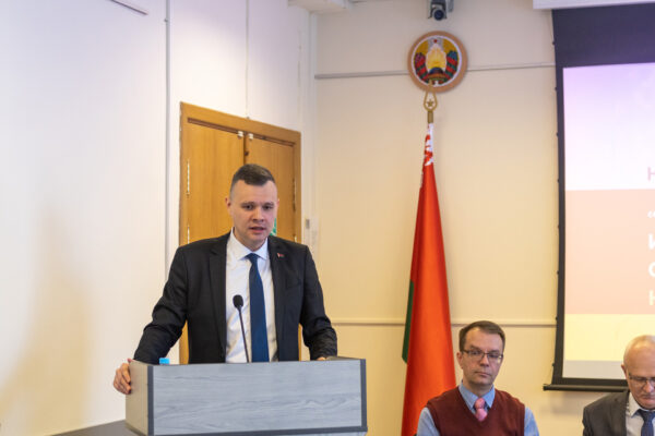 Круглый стол «Достоверное историческое знание: от исследователя к читателю»